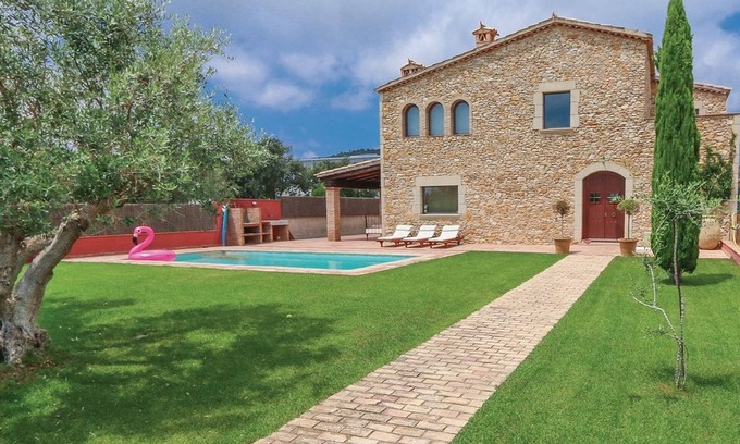 Vall-Llobrega House | FARMHOUSE IN THE HEART OF THE COSTA BRAVA