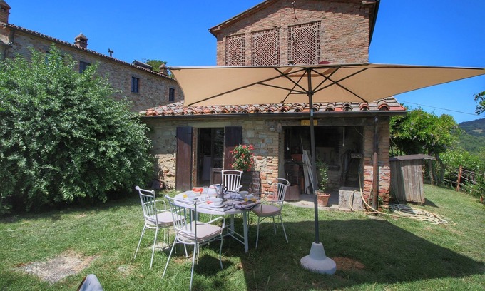 Umbertide Other | Farmhouse in Umbertide near Lake Trasimeno