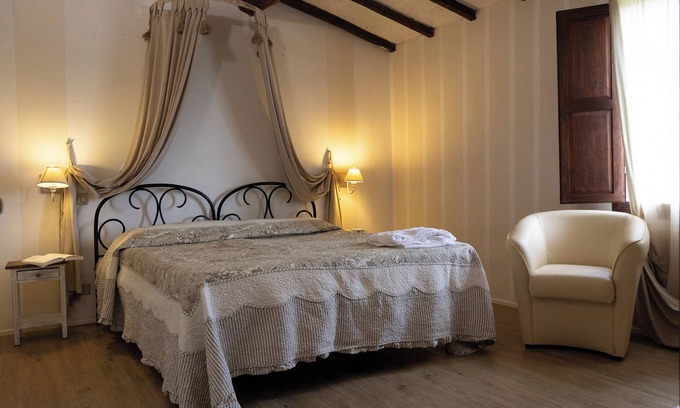 Pomarance Other | Farmhouse San Carlo-apartment 2/4 people, swimming pool, wifi restaurant, garden