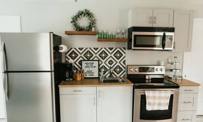 Murfreesboro House | *Farmhouse Styled Mother in Law Suite*- Sweet Slaw