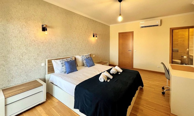 Faro Apartment | Faro Stylish 2 by Homing