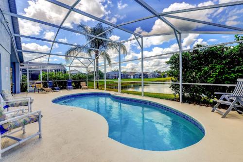 Eagle Pointe South House | Fascinating Lake View With Private Pool And Game-Room, Near Disney!