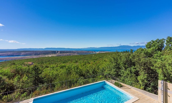 Smrika House | Fascinating villa with fantastic sea views to the island of Krk with private pool, table tennis, billiards, barbecue