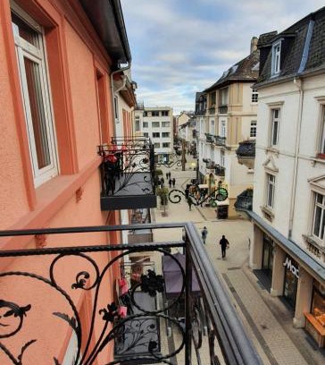 Bad Nauheim Bed & Breakfast | Fashion Villa