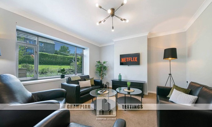 Central Aberdeen Apartment | Faulds Crescent Lodge | Grampian Lettings