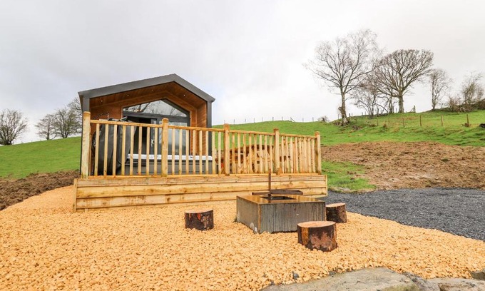 Llandrindod Wells House | Fawns Rest