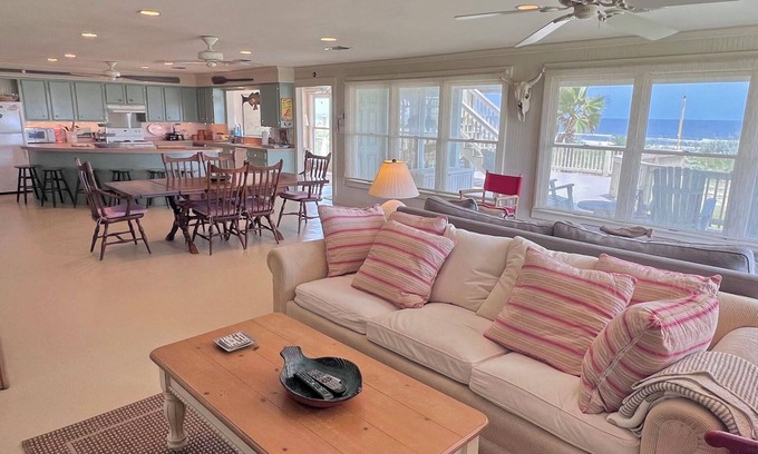Grand Isle House | Faye DoDo - Beachfront - Island Realty