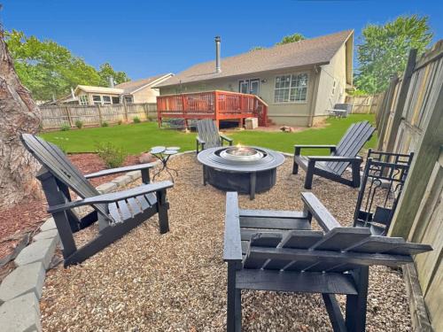 Fayetteville House | Fayetteville Getaway