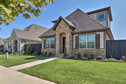 Fayetteville House | Fayetteville House Pool Access and Gas Grill!