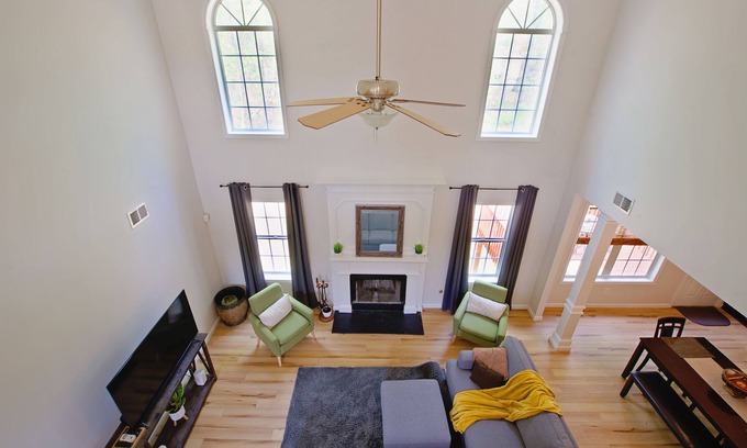 Fayetteville House | Fayetteville near Airport, Trilith, shopping mall, Data center, US soccer