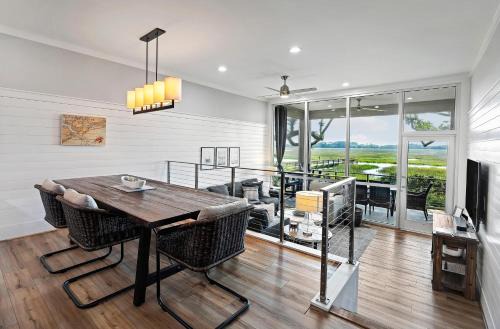 Seabrook Island House | FC1727: 1727 Fiddlers Cove