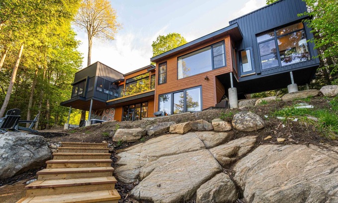 Lake of Bays House | Featured as Cottage Lifes Rental of the Week: Hot tub - Fire Pit - 9 acres