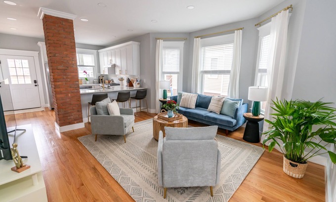 West New Haven Apartment | Feel at Peace