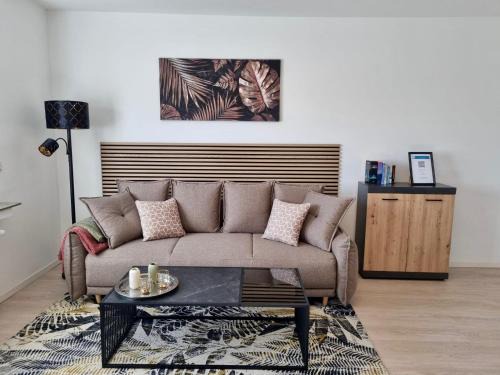 Holsterhausen Apartment | Feeling Home - Moderne 3-Zimmer Ferienwohnung am Uniklinikum, Nähe Messe und Rüttenscheid, "mit Parkplatz"