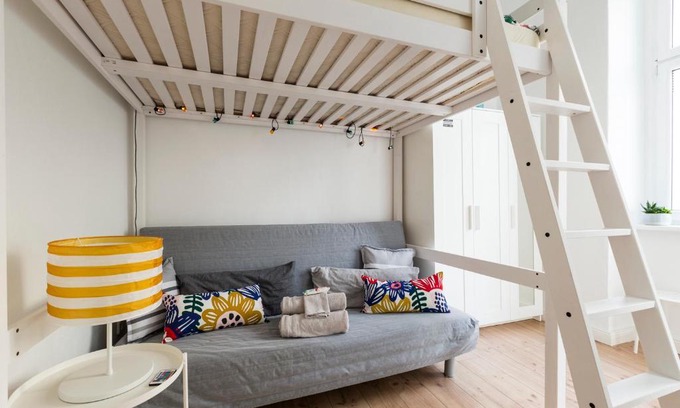 Schoeneberg Apartment | Feels like Home