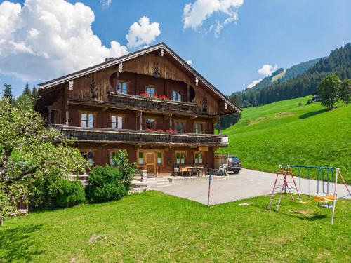 Brixen im Thale Ski Chalet | Feilgrub 2