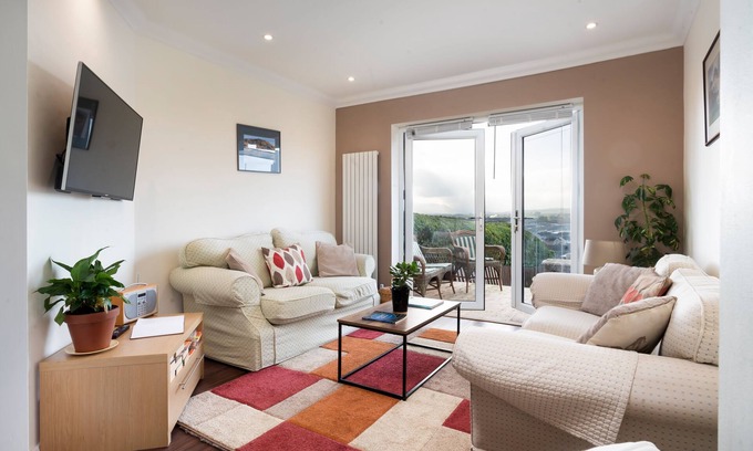 Penrith Cottage | Fell View - A stylish Cottage for 6. Spectacular views over Penrith, Dog friendly