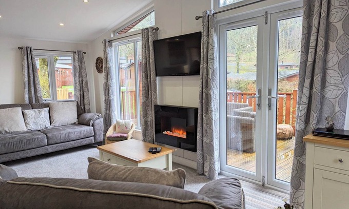 Troutbeck Cabin | Fellhaven - a holiday lodge that sleeps 6 guests in 3 bedrooms