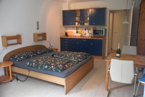 Kaegsdorf Apartment | Ferienapartment Landhaus Ostseeblick, ruhig im Wald gelegen, kostenfreier Parkplatz, ideal für Fahrradtouren