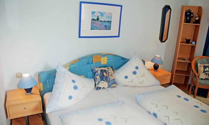 Seedorf Apartment | Ferienappartement Kornblume - Apartment house to the bridge directly on the lake