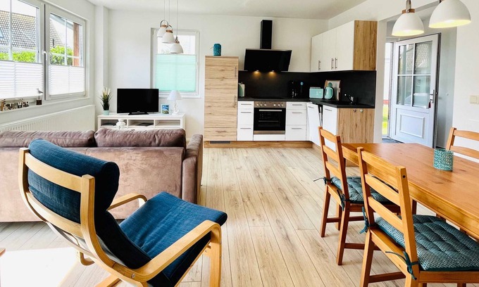 Thiessow Apartment | Ferienappartement mit Terrasse Ankerplatz - Kajüte Jonas