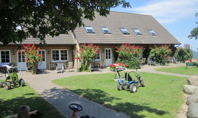 Katharinenhof House | Ferienbauernhof Liesenberg Jagdreihenhaus Hase