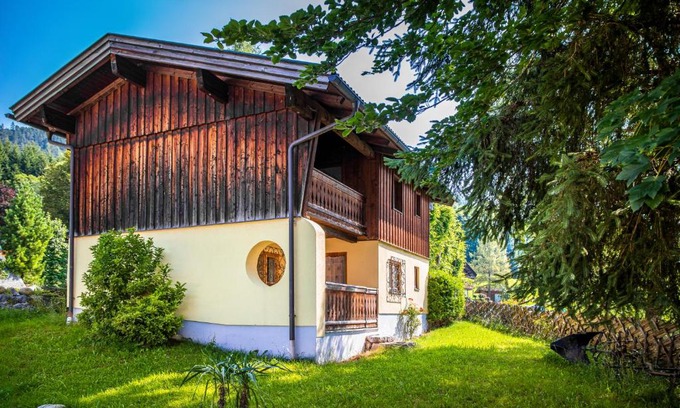 Rain House | Ferienhäuschen Millinghof