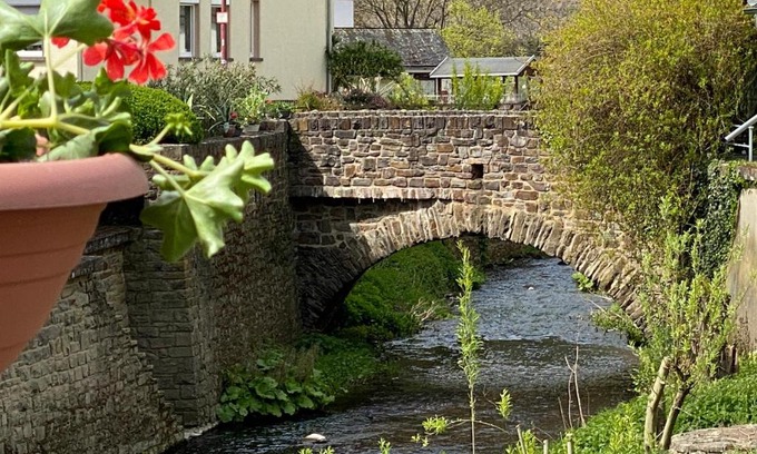 Kurrenberg Apartment | Ferienhaus am Baybach in Burgen an der Mosel