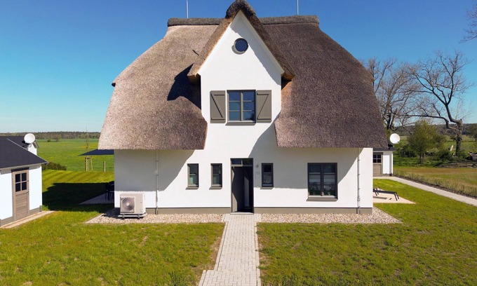 Stolpe auf Usedom Apartment | Ferienhaus Carl Reinecke - Inseldomizil Stolpe - Urlaub Unter Reet auf Usedom