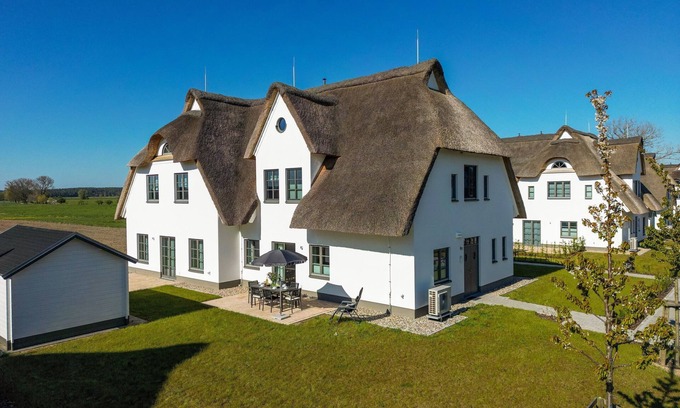 Stolpe auf Usedom Apartment | Ferienhaus Clara Schumann - Inseldomizil Stolpe - Urlaub Unter Reet auf Usedom