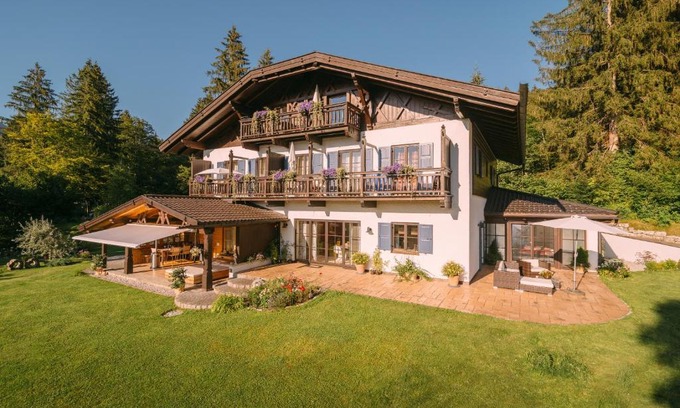 Garmisch-Partenkirchen Apartment | Ferienhaus Heimhof