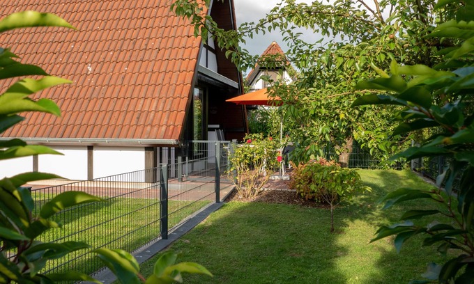 Hollern House | Ferienhaus 50 Lederstrumpf 66qm bis 4 Personen mit Haustier - Ferienhaus Lederstrumpf im Feriendorf