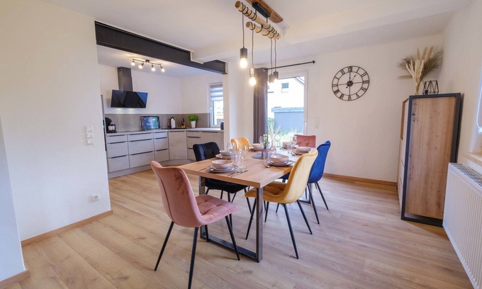 Dommersbach House | Ferienhaus für 8 Gäste mit 120m² in Hellenthal