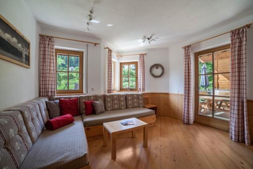 Montechiaro House | Ferienhaus Hof am Schloss