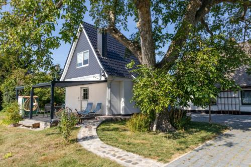 Freest House | Ferienhaus Pernice