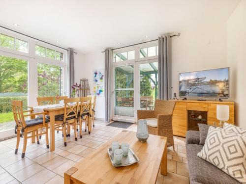 Zudar House | Ferienhaus Rügenbrise mit Seeblick direkt am Wasser