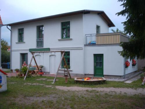 Lubmin House | Ferienhaus Schwalbe Seebad Lubmin
