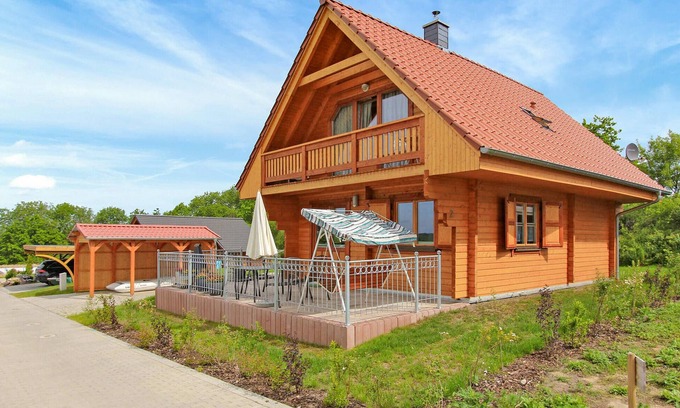 Gross Nemerow House | Ferienhaus Tollenseheim