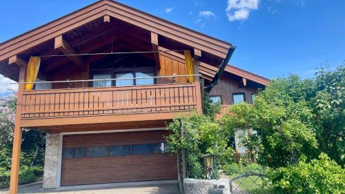 Breitbrunn a. Chiemsee Apartment | Ferienwohnung Anneliese