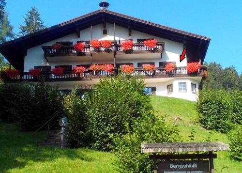 Oberaudorf Apartment | Ferienwohnanlage Bergschlößl Appartement Nr18
