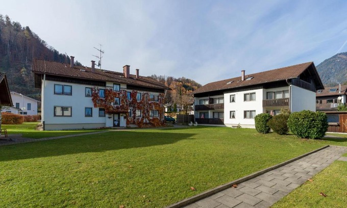 Oberaudorf Apartment | Ferienwohnanlage Oberaudorf C5 mit 5 Schlafplätzen und Hallenbad, Sauna
