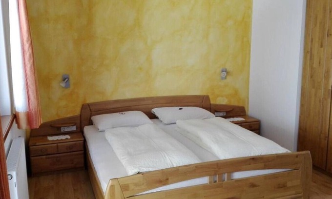 Valle di Casies Apartment | Ferienwohnung Firmament im Burgerhof