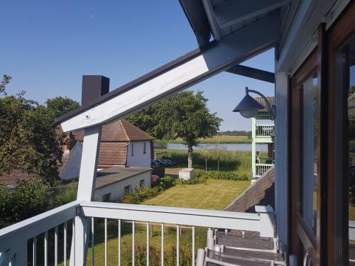 Neuensien Apartment | Ferienwohnung 10 im Fischerhaus am Neuensiener See