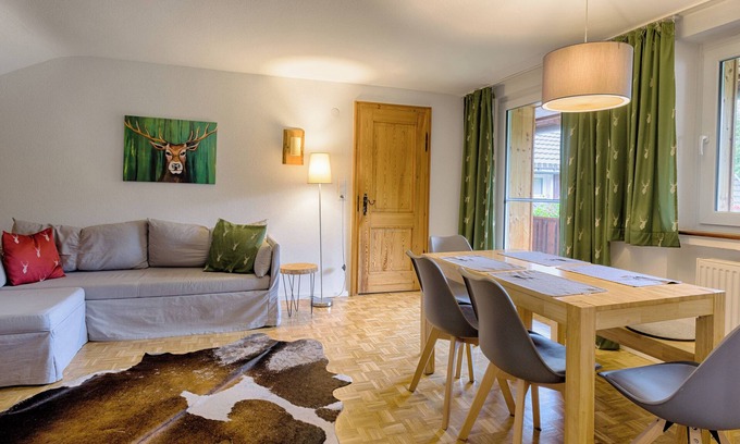 St. Blasien Apartment | Ferienwohnung 8 - Herzogenhorn OG, 73qm, 2 Schlafzimmer, max. 6 Personen