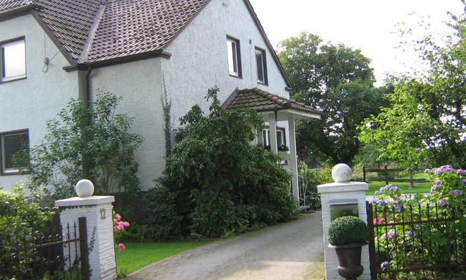 Bielefeld Apartment | Ferienwohnung am Reiherbach