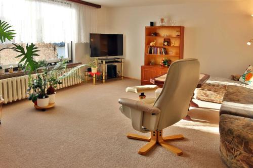 Freest Apartment | Ferienwohnung an der Drei-Kaiser-Eiche