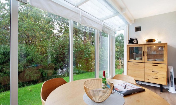 Westfeld Apartment | Ferienwohnung Bergwiese