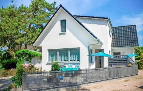 Neuhaus Apartment | Ferienwohnung Dierhagen