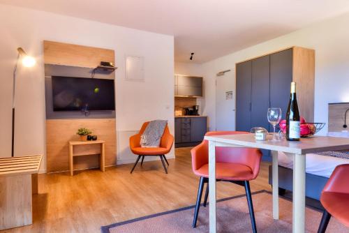 Putbus Apartment | Ferienwohnung Eiderente 29 im Wreecher Idyll Rügen by ruyastay