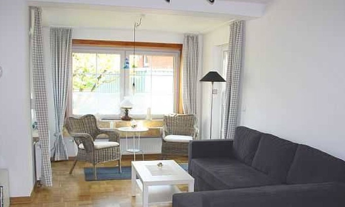 Gruenerdeich Apartment | Ferienwohnung Garten nah - Knubberhaus - The cottage in the cherry grove